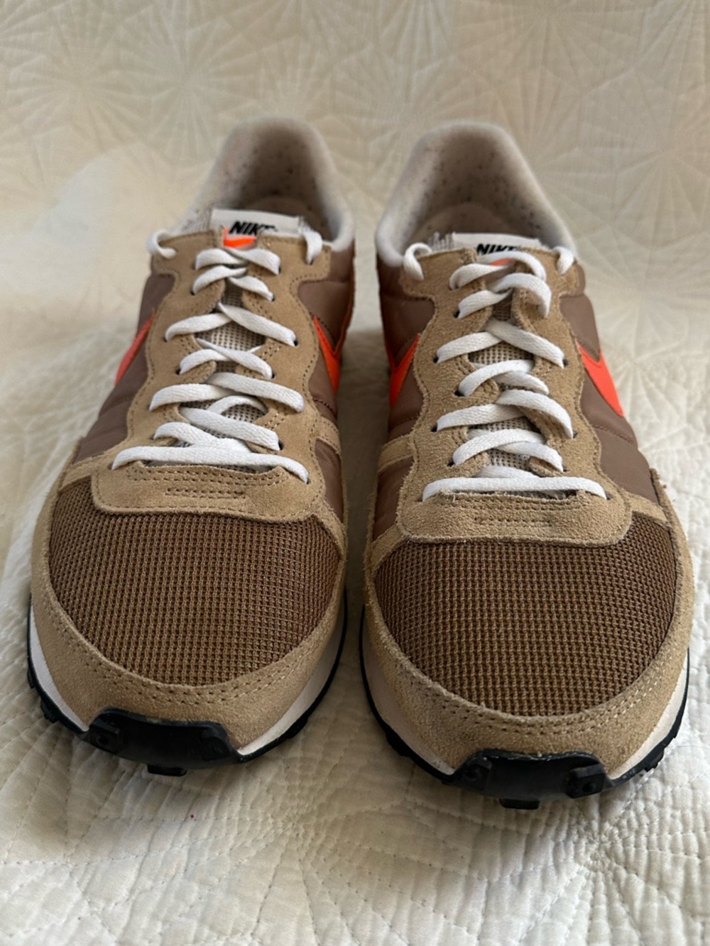 Nike Challenger OG Men’s Sneaker, Dark Driftwood, Hemp, White and Orange In 10.5